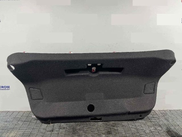 bontott VW PASSAT B8 Csomagtérajtó Kárpit