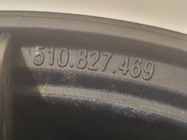 bontott VW PASSAT B8 Csomagtérajtó Kilincs