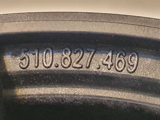 bontott VW PASSAT B8 Csomagtérajtó Kilincs