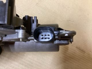 bontott VW PASSAT B8 Csomagtérajtó Motor Elektronika