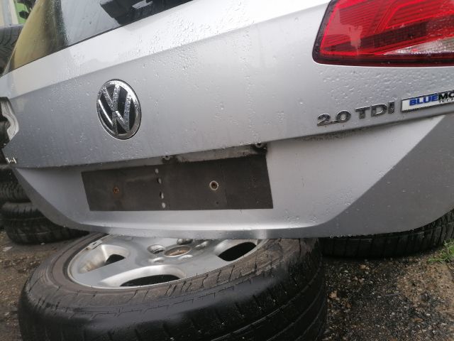 bontott VW PASSAT B8 Csomagtérajtó (Részeivel)