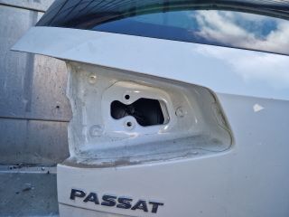 bontott VW PASSAT B8 Csomagtérajtó (Részeivel)