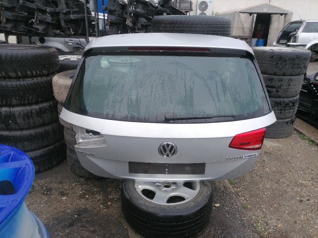 bontott VW PASSAT B8 Csomagtérajtó (Részeivel)
