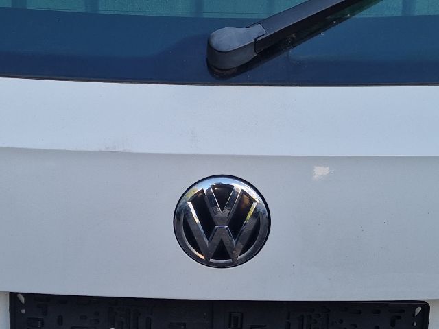 bontott VW PASSAT B8 Csomagtérajtó (Részeivel)