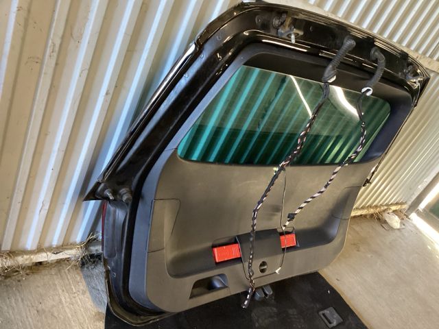 bontott VW PASSAT B8 Csomagtérajtó (Üres lemez)