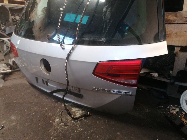 bontott VW PASSAT B8 Csomagtérajtó (Üres lemez)