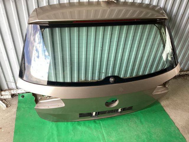 bontott VW PASSAT B8 Csomagtérajtó (Üres lemez)