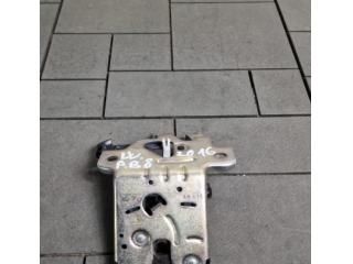 bontott VW PASSAT B8 Csomagtérajtó Zárszerkezet