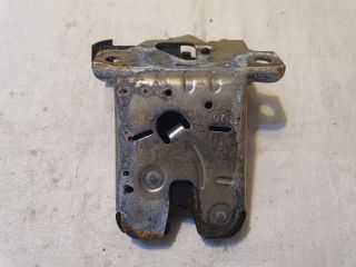 bontott VW PASSAT B8 Csomagtérajtó Zárszerkezet