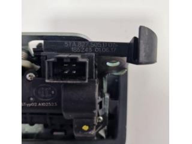 bontott VW PASSAT B8 Csomagtérajtó Zárszerkezet