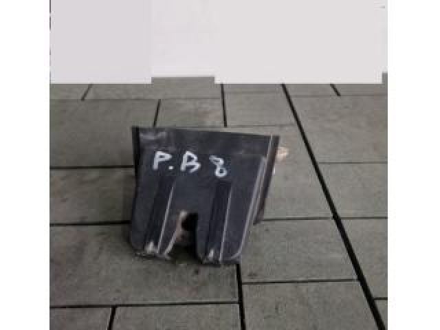 bontott VW PASSAT B8 Csomagtérajtó Zárszerkezet