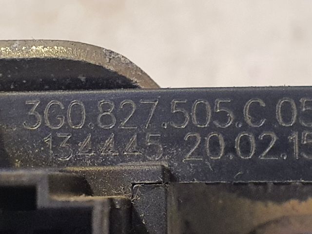 bontott VW PASSAT B8 Csomagtérajtó Zárszerkezet