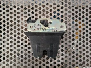 bontott VW PASSAT B8 Csomagtérajtó Zárszerkezet