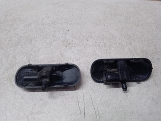 bontott VW PASSAT B8 Első Ablakmosó Fúvóka