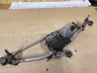 bontott VW PASSAT B8 Első Ablaktörlő Szerkezet Motorral