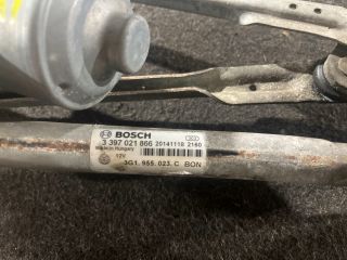 bontott VW PASSAT B8 Első Ablaktörlő Szerkezet Motorral