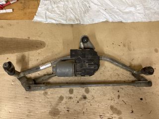 bontott VW PASSAT B8 Első Ablaktörlő Szerkezet Motorral