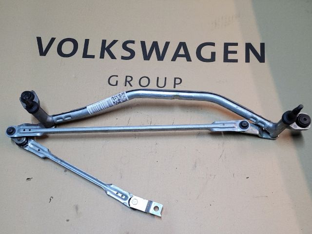 bontott VW PASSAT B8 Első Ablaktörlő Szerkezet