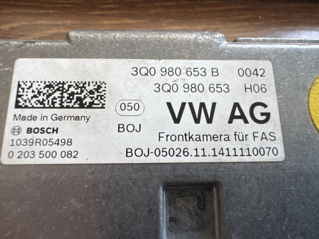 bontott VW PASSAT B8 Első Éjjellátó Kamera