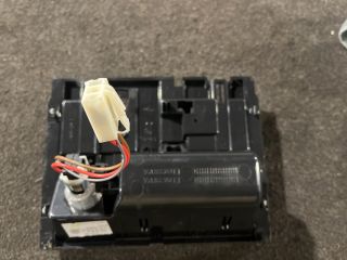 bontott VW PASSAT B8 Első Hamutartó