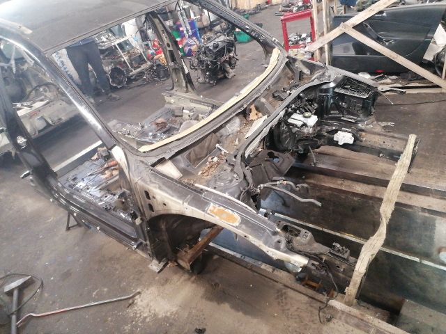 bontott VW PASSAT B8 Első Karosszéria Csomag