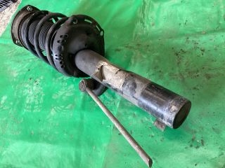 bontott VW PASSAT B8 Első Lengéscsillapító (Pozíciófüggetlen)