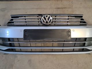 bontott VW PASSAT B8 Első Lökhárító (Részeivel)