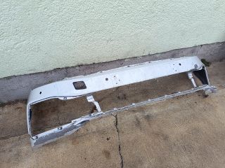 bontott VW PASSAT B8 Első Lökhárító (Részeivel)