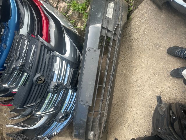 bontott VW PASSAT B8 Első Lökhárító (Részeivel)