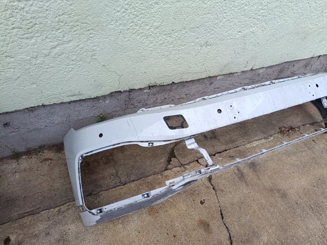 bontott VW PASSAT B8 Első Lökhárító (Részeivel)