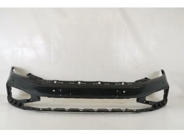 bontott VW PASSAT B8 Első Lökhárító (Részeivel)