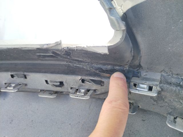 bontott VW PASSAT B8 Első Lökhárító (Üresen)