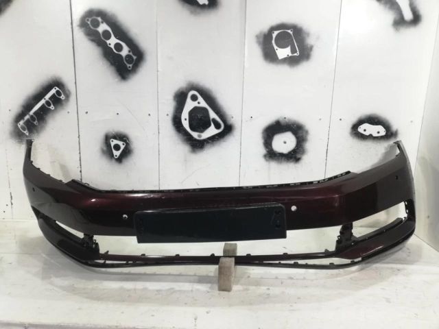 bontott VW PASSAT B8 Első Lökhárító (Üresen)