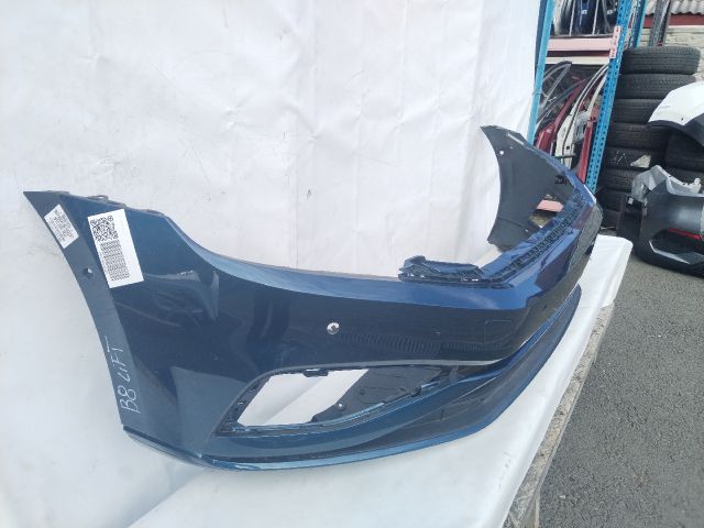 bontott VW PASSAT B8 Első Lökhárító (Üresen)