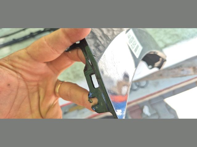 bontott VW PASSAT B8 Első Lökhárító (Üresen)