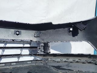 bontott VW PASSAT B8 Első Lökhárító (Üresen)