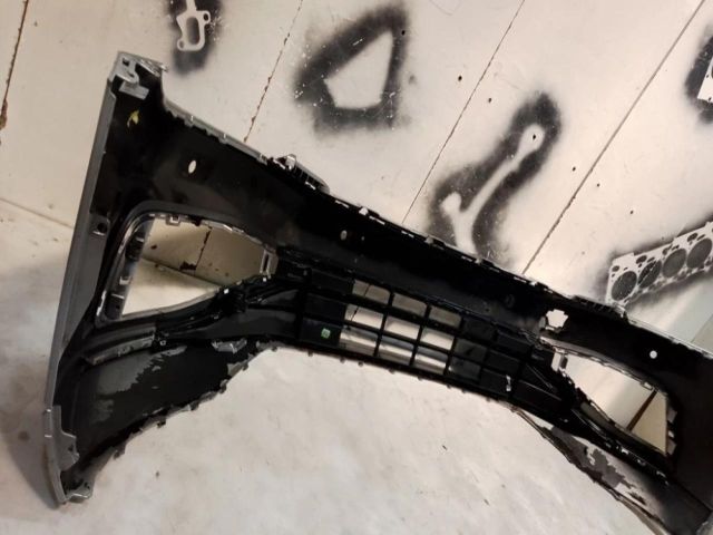 bontott VW PASSAT B8 Első Lökhárító (Üresen)