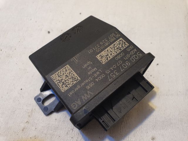 bontott VW PASSAT B8 Első Xenon Szintszabályzó Jeladó