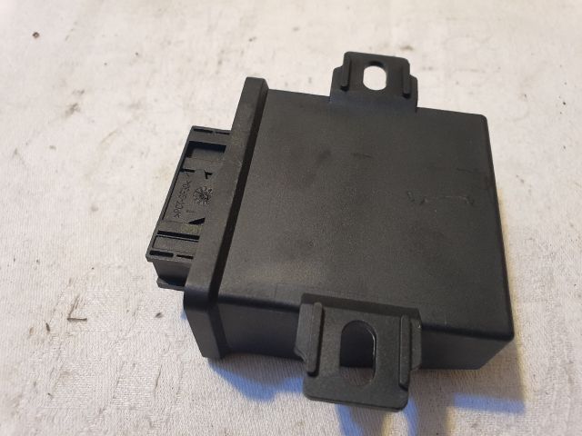 bontott VW PASSAT B8 Első Xenon Szintszabályzó Jeladó