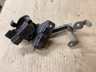 bontott VW PASSAT B8 Első Xenon Szintszabályzó Jeladó