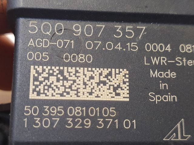 bontott VW PASSAT B8 Első Xenon Szintszabályzó Jeladó