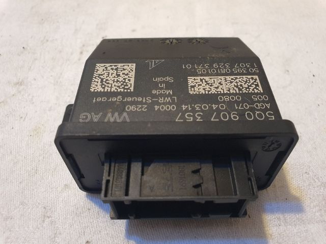 bontott VW PASSAT B8 Első Xenon Szintszabályzó Jeladó