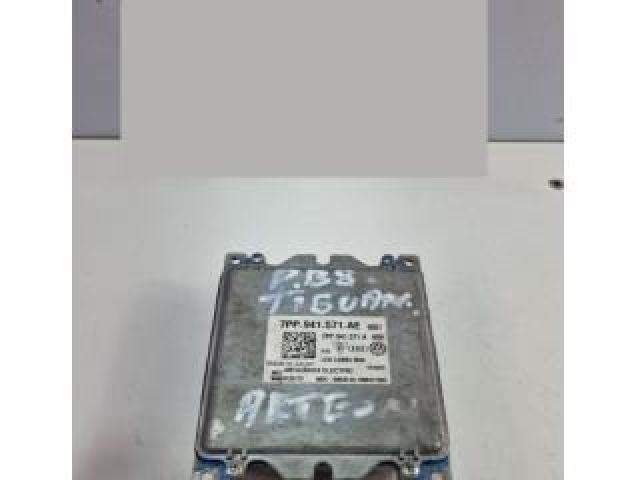 bontott VW PASSAT B8 Fényszóró Elektronika