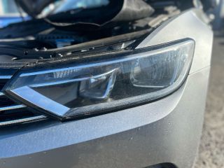 bontott VW PASSAT B8 Fényszóró Pár