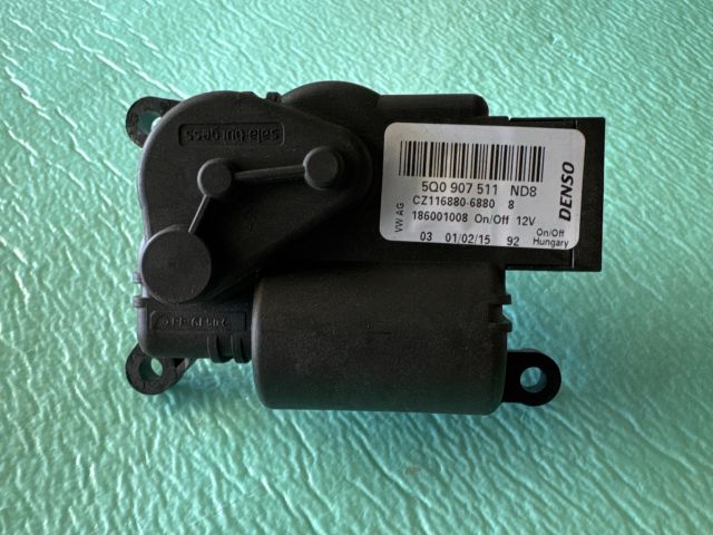 bontott VW PASSAT B8 Fűtés Állító Motor