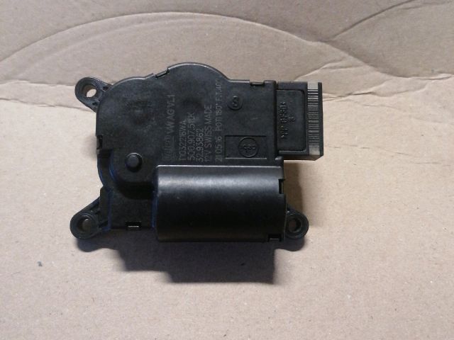 bontott VW PASSAT B8 Fűtés Állító Motor