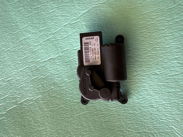 bontott VW PASSAT B8 Fűtés Állító Motor