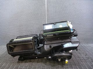 bontott VW PASSAT B8 Fűtés Box