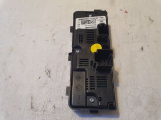 bontott VW PASSAT B8 Fűtéskapcsoló (digit klímás)