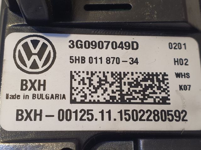 bontott VW PASSAT B8 Fűtéskapcsoló (digit klímás)